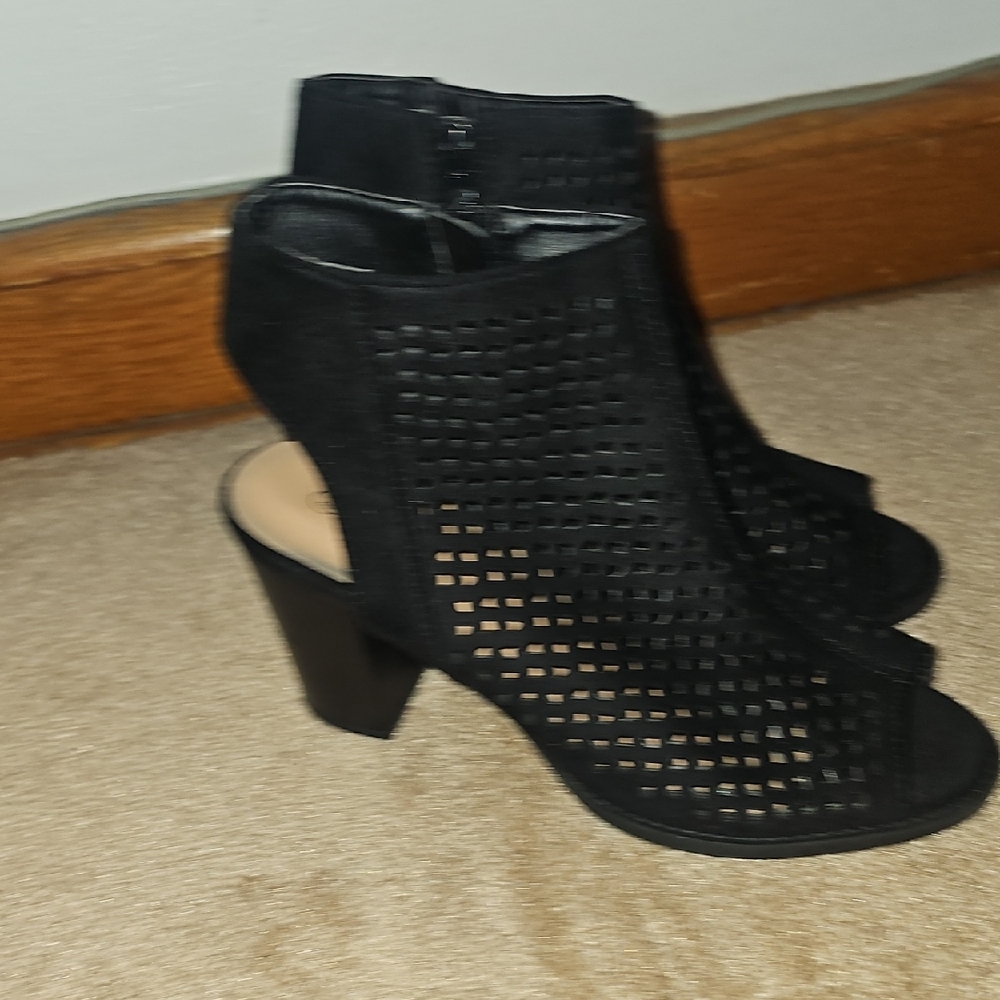 Black Peep Toe Heeled Booties